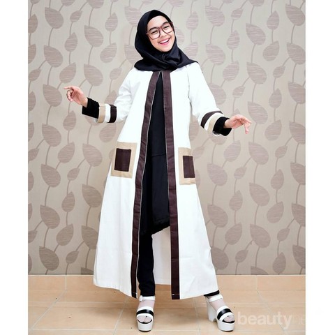 Simpel Dan Fashionable Intip Model Gamis Muslimah Ala Ria Ricis Cocok Banget Untuk Para Remaja