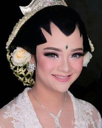 Sering Dipakai Artis, Ini 8 Makna Paes Solo Basahan Bagi Pengantin Wanita