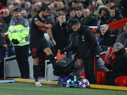 Uhuk-uhuk! Si Tengil Diego Costa Pura-pura Batuk untuk Hindari Wartawan