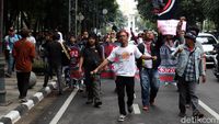 Ratusan Musisi Jalanan Geruduk Kantor Wali Kota Bandung