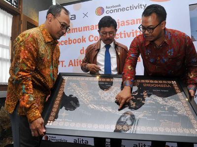 Ekspansi Menkominfo Perluas Penyediaan Jaringan Internet Indonesia