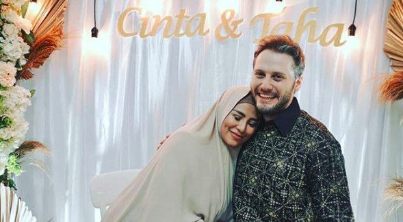 Cinta Penelope dan suami