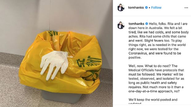 Unggahan Tom Hanks saat positif Corona