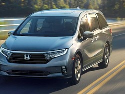 Honda Segarkan Odyssey, Siap Tantang Alphard?