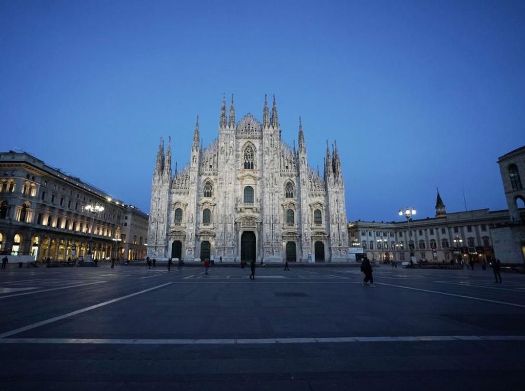 Potret Before-After Tempat Terpopuler Dunia yang Kini Sepi karena Corona Potret Before-After Tempat Terpopuler Dunia yang Kini Sepi karena Corona