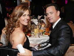 Otoritas Australia Lacak Orang-orang yang Kontak dengan Tom Hanks dan Istri