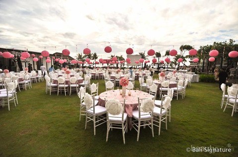 Wujudkan Impian Pernikahan Garden Party dengan 5 Venue Outdoor yang Ada