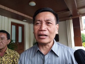 Sambangi Mahfud Md, Dirjen HAM Kemenkumham Bahas RUU KKR Sambangi Mahfud Md, Dirjen HAM Kemenkumham Bahas RUU KKR