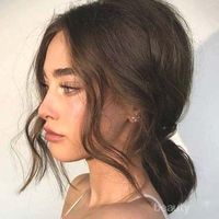 Tampil Cantik Dengan Gaya Rambut Ponytail, Intip Tutorialnya Yuk!