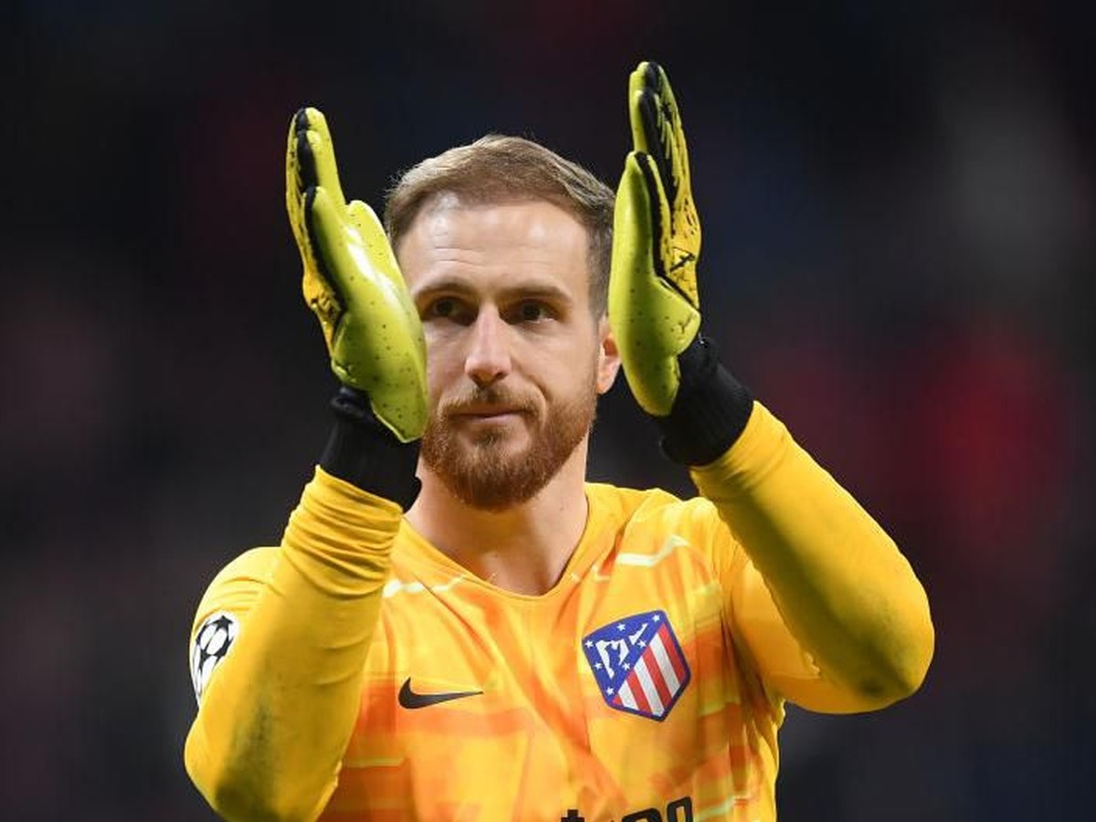 Jan Oblak menjalani laga yang hebat saat Liverpool vs Atletico Madrid. (Foto: Getty Images/Michael Regan)