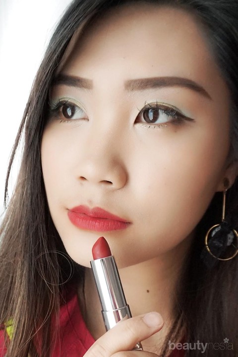 5 Warna Lipstik Maybelline Powder Matte untuk Kulit Sawo 
