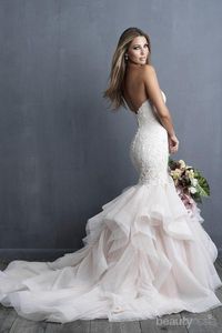 Menawan Dan Berbeda, Ini Inspirasi Mermaid Wedding Dress Yang Bisa Kamu ...