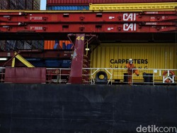 Neraca Dagang RI Tekor Tipis US$ 350 Juta di April