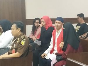 Pria yang Ancam Penggal Jokowi Divonis Sesuai Masa Tahanan Pria yang Ancam Penggal Jokowi Divonis Sesuai Masa Tahanan