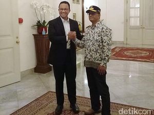 Cie... Anies Baswedan Semringah Banget Ketemu Kembaran