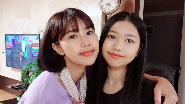 Yannie Kim dan anak