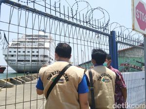 Kapal Pesiar Columbus Ditolak Risma Tapi Diterima Semarang, Kenapa? Kapal Pesiar Columbus Ditolak Risma Tapi Diterima Semarang, Kenapa?