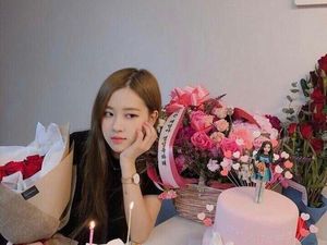 Bentuk Dukungan Fans, Idol Korea Dikirimi Kue Ultah hingga Food Truck Bentuk Dukungan Fans, Idol Korea Dikirimi Kue Ultah hingga Food Truck