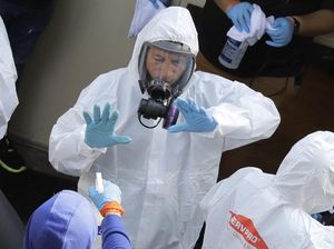 Pemprov Sulsel Salurkan APD, RS Rawat PDP Corona Terbanyak Jadi Prioritas