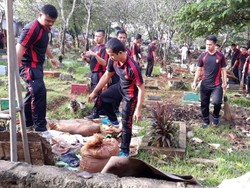 Bakal Dipantau Satpol PP Depok, Warga Diminta Setop Dangdutan di Kuburan