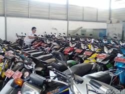 Ngirit Biaya Pemeliharaan, Pemkot Cimahi Lelang Ratusan Motor