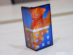 10 Ribu Pegawai Perusahaan Ini Dapat Bonus Ponsel Rp 37 Juta