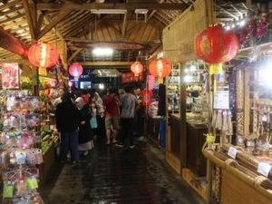 Liburan Hemat di Batu, Cobalah ke Pasar Apung