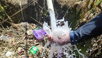 Penampakan Air Susu dari Sumur Bor di Gowa