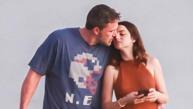 Ben Affleck dan Ana de Armas