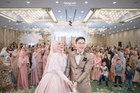 Cantik Dan Elegan, 5 Warna Gaun Pengantin Wanita Berhijab Tren 2019