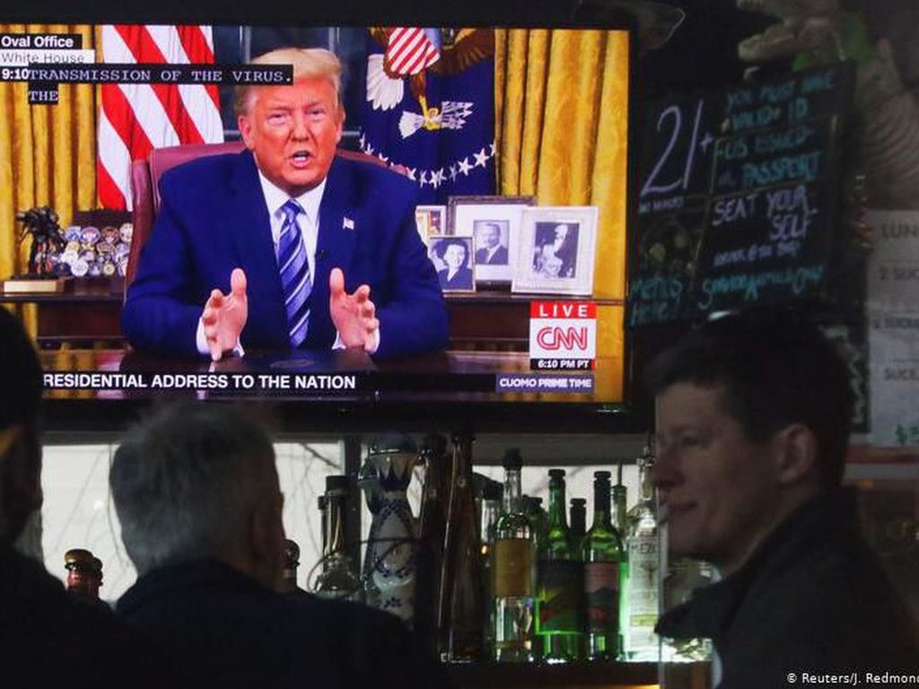Trump Umumkan Darurat Nasional Virus Corona Trump Umumkan Darurat Nasional Virus Corona