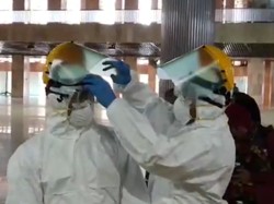 Video Jokowi Pantau Istiqlal yang Disemprot Disinfektan