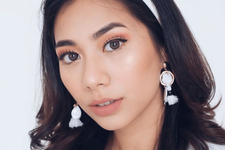 Tips & Trick: Memilih Lipstik Nude Sesuai Warna Kulit untuk Tampil Fresh