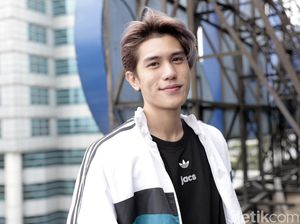 Pencarian Jati Diri Julian Jacob di Dunia Hiburan Tanah Air Pencarian Jati Diri Julian Jacob di Dunia Hiburan Tanah Air