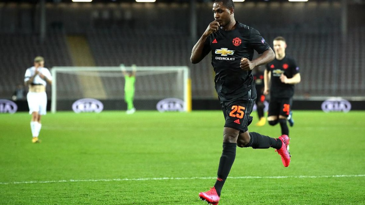 Odion Ighalo membuat gol keren ke gawang LASK di leg pertama babk 16 besar Liga Europa. (Foto: UEFA via Getty Images/UEFA - Handout)