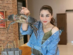 Katty Butterfly Terbiasa Kerja dari Kecil, Ogah Cari Pasangan Cuma Modal Harta