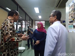 Gubernur Khofifah Sebut Kasus Positif Corona di Jatim Masih Nol