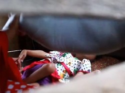 Tak Ada Biaya, Bocah Penderita Lumpuh Sudah 8 Tahun Tak Berobat