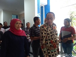 Jatim Belum Tetapkan Lockdown Corona, Pariwisata dan Sekolah Tetap Buka