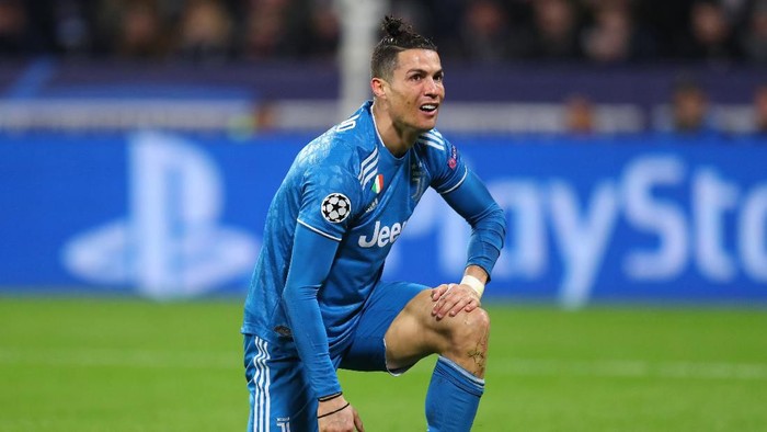 LYON, FRANCE - FEBRUARY 26: Cristiano Ronaldo of Juventus reacts during the UEFA Champions League round of 16 first leg match between Olympique Lyon and Juventus at Parc Olympique on February 26, 2020 in Lyon, France. (Photo by Catherine Ivill/Getty Images)