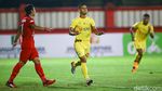Perang Bintang Tanpa Pemenang di Stadion PTIK