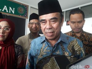 Menag Sesalkan Kerumunan di Haul Syekh Abdul Qodir, Minta Tokoh Agama Bijak Menag Sesalkan Kerumunan di Haul Syekh Abdul Qodir, Minta Tokoh Agama Bijak