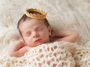 Suami Minta Tes DNA Saat Istri Lahirkan Bayi Mirip Bule, Faktanya Bikin Kaget