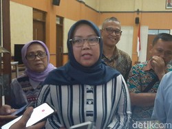 Corona Mewabah, Pemkab Bogor Produksi Hand Sanitizer untuk Warga