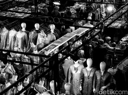 Bagaimana Ekonomi Tetap Jalan di Tengah Wabah Corona?