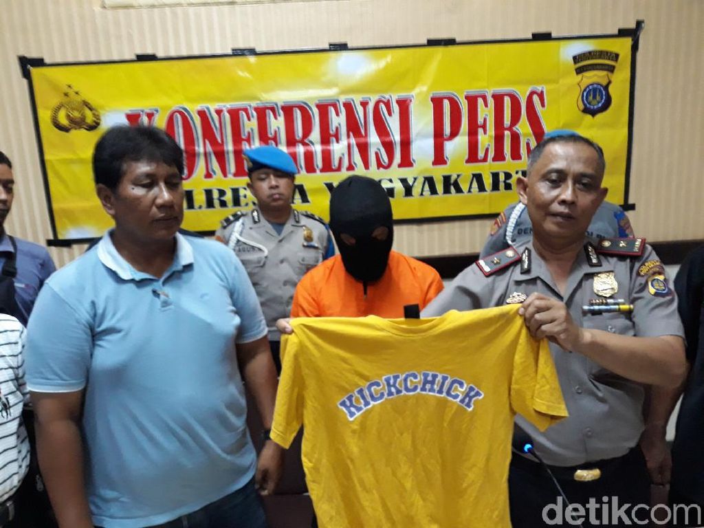 Pemotor yang Viral Culik dan Buka-buka Rok di Yogya Ditangkap! Pemotor yang Viral Culik dan Buka-buka Rok di Yogya Ditangkap!