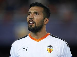Ezequial Garay Jadi Pemain LaLiga Pertama yang Positif COVID-19
