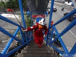 DKI Perpanjang PSBB Transisi, Benarkah Penularan COVID-19 Sudah Melandai?