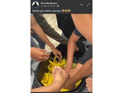 Viral Aksi Makan di Bagasi Skutik, Buat Apa Sih?