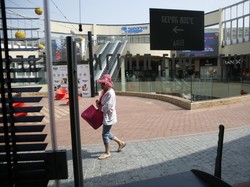 Ribuan Toko Ritel Tutup Imbas Pandemi, PHK Tak Terhindarkan